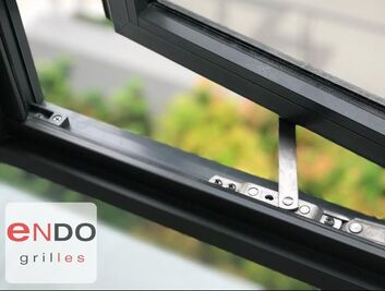 Window restrictor 